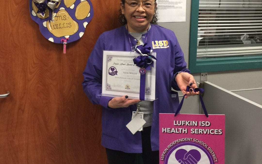 Nurse Willis receives Purple Heart of Excellence Award for March
