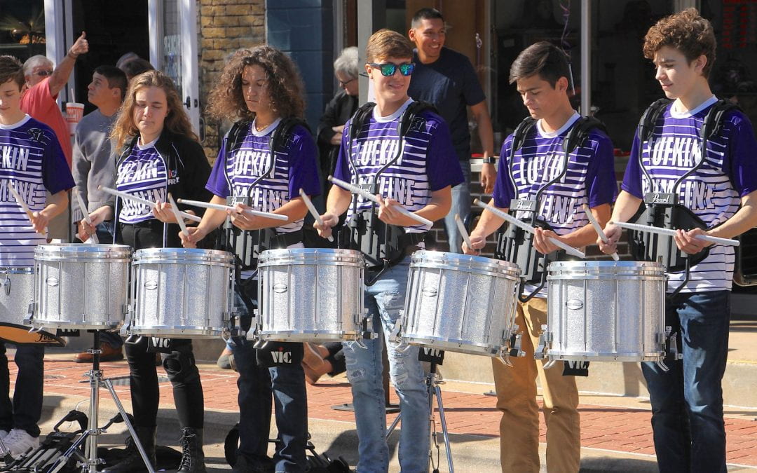 LHS Drumline welcomes U.S. Capitol Christmas Tree Tour downtown Lufkin
