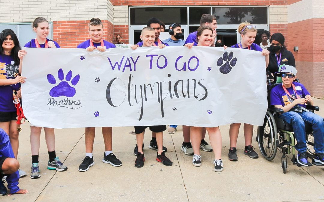 Going for GOLD! LHS students compete in Special Olympics in Diboll